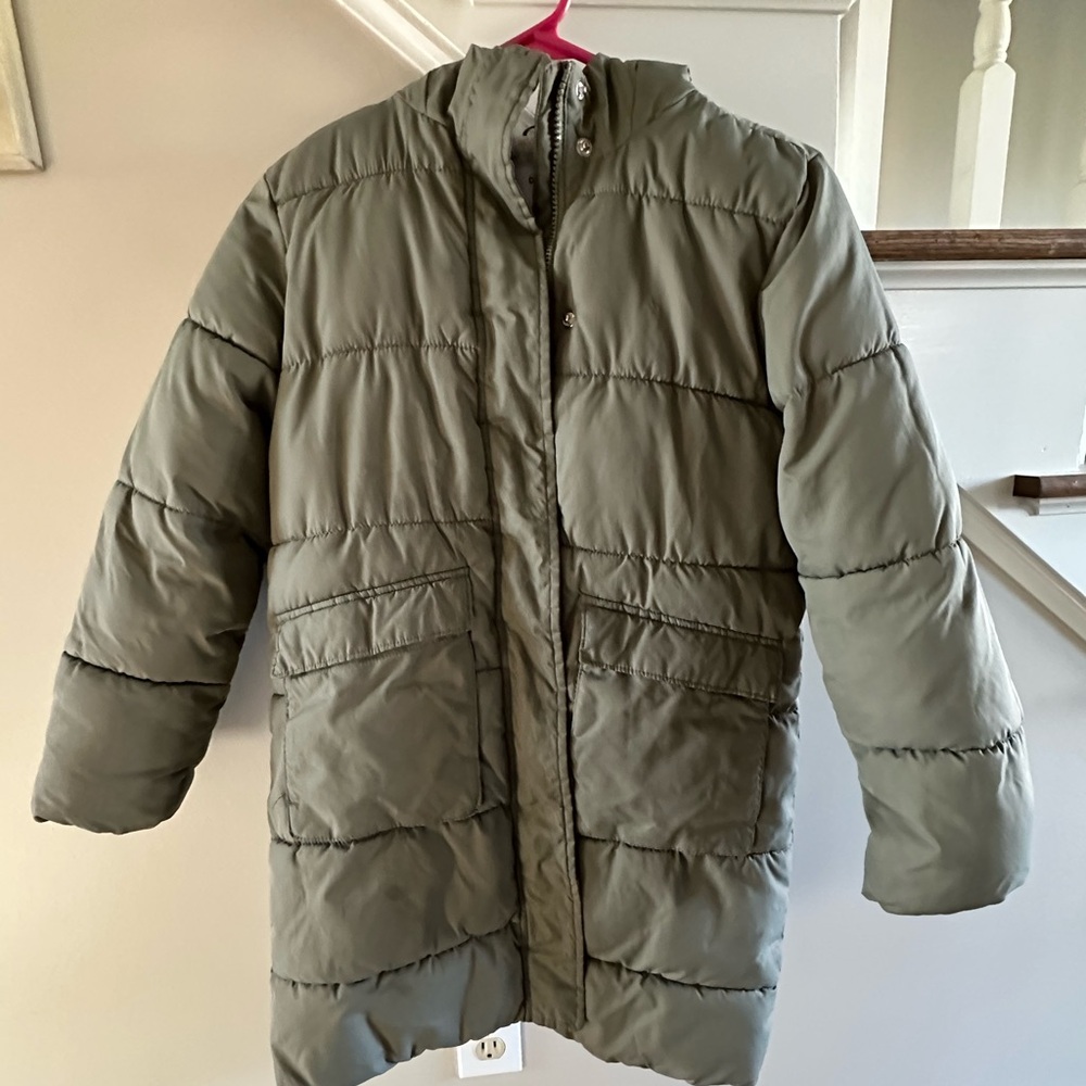 Old Navy Olive Green Puffer Jacket - Gently Used